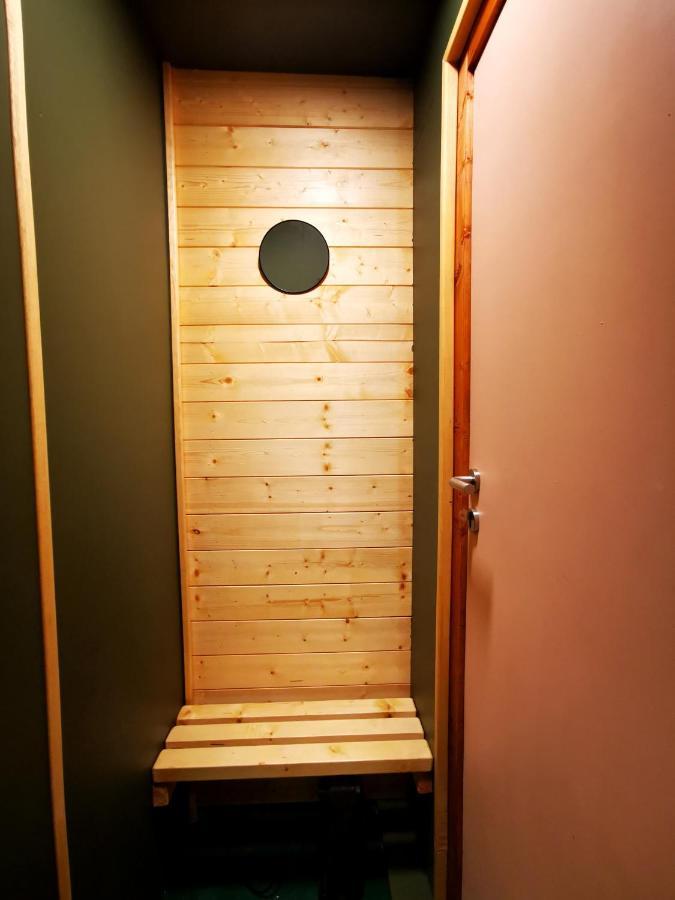 فندق Au Pied Du Trieu, The Shelter Labroye المظهر الخارجي الصورة